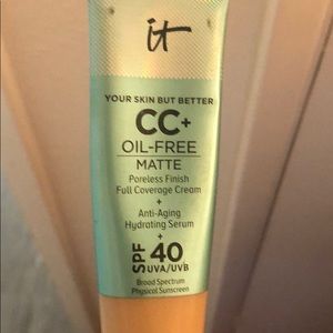 It cosmetics CC cream